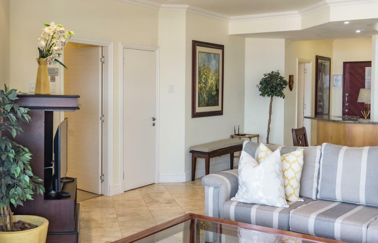 302 Oyster Schelles - By Stay In Umhlanga Durban Dış mekan fotoğraf